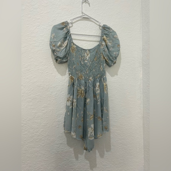 💥PRICE⬇️ 
MILEY & MOLLY • Romper With Puff Sleeve Smock Ditsy Floral • size M • - Picture 3 of 9
